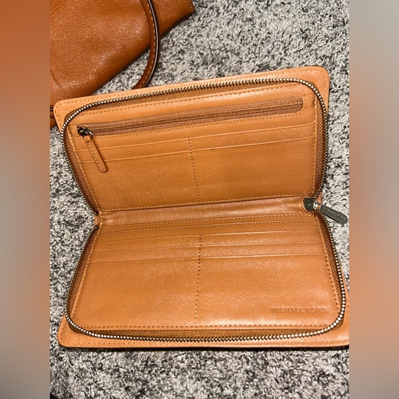 Michael Kors Handbag and Wallet - Picture 10 of 11